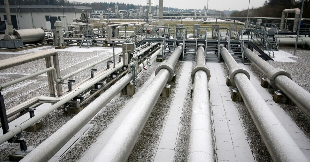 Germany approves law mandating full gas storage before winter
